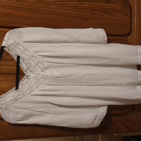 Krazy Kat Gauze w/ Crochet Trim White Blouse - Picture 8 of 9
